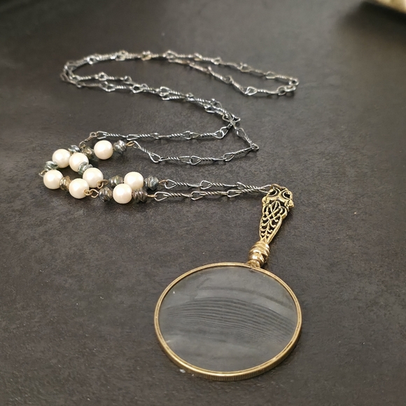 Jewelry - Vintage Magnifying Pendant Necklace Mid-Century Revival